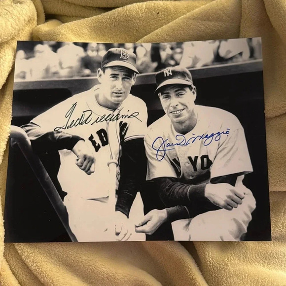 - Joe dimaggio Ted willliams signed  8x10 photo - Picture 1 of 1